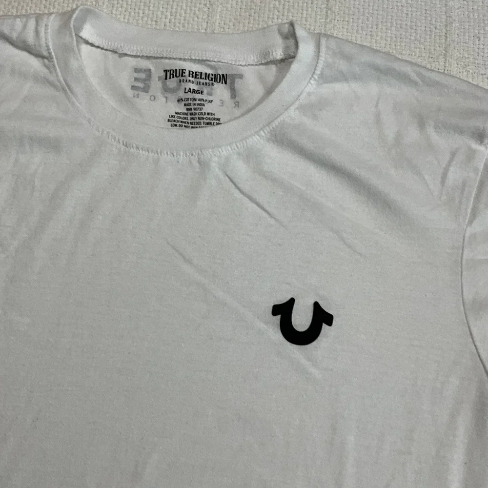 True Religion Mens White Crew Neck Short Sleeve‎ T Shirt Buddha Logo Size Large